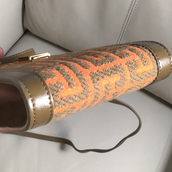 🆕 BALMAIN Reposhed 1945 Jacquard Monogram Phone Crossbody Bag Olive/ Orange - Picture 6 of 14